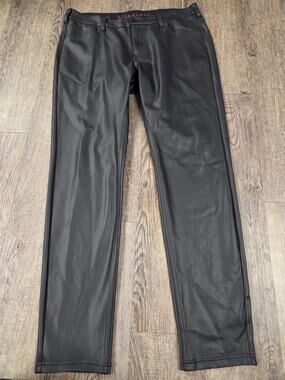 Liverpool Jeans Company Women's Madonna Skinny Legging 12/31 Faux Leather Pants